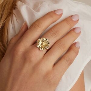 Gorjana New Size 8 18k Gold Plated Brass Statement Cocktail Floral‎ Camila Ring